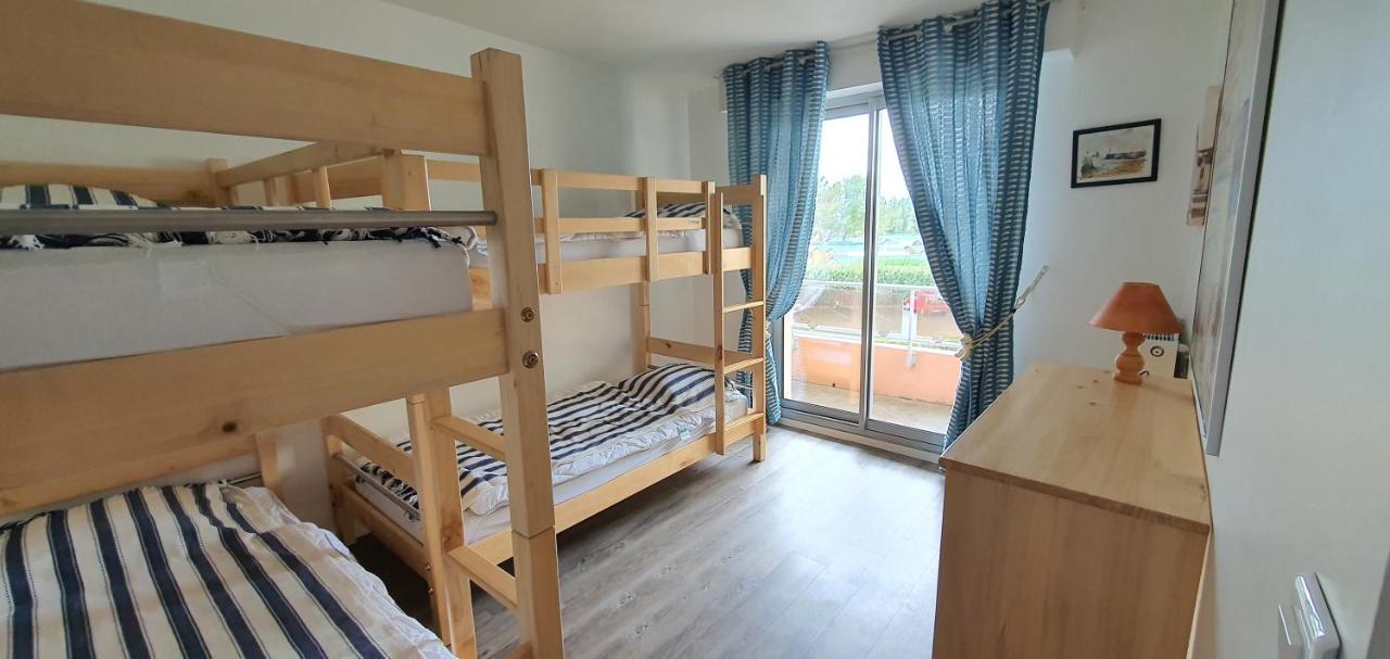 Appartement Vue Sur Mer Et Port Grandcamp-Maisy Exterior foto
